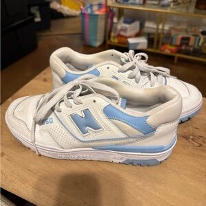 New Balance women White and Blue Sneakers